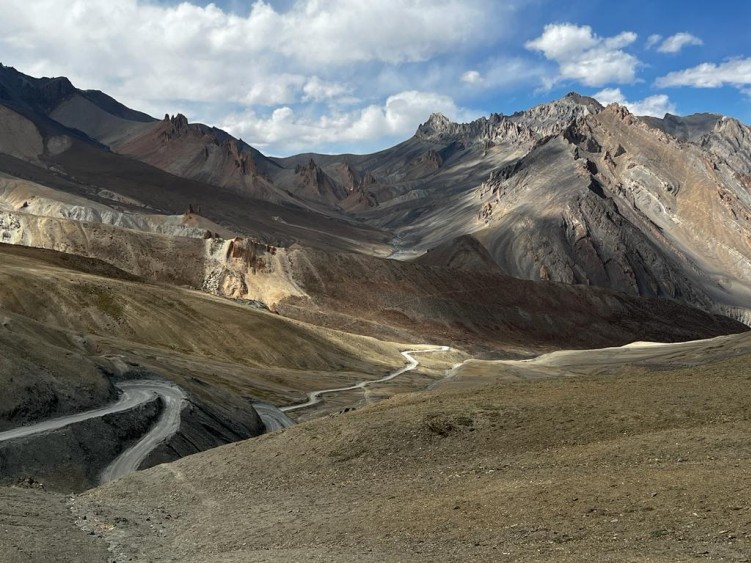 62 Krajobrazy po drodze na zlot w Himalajach